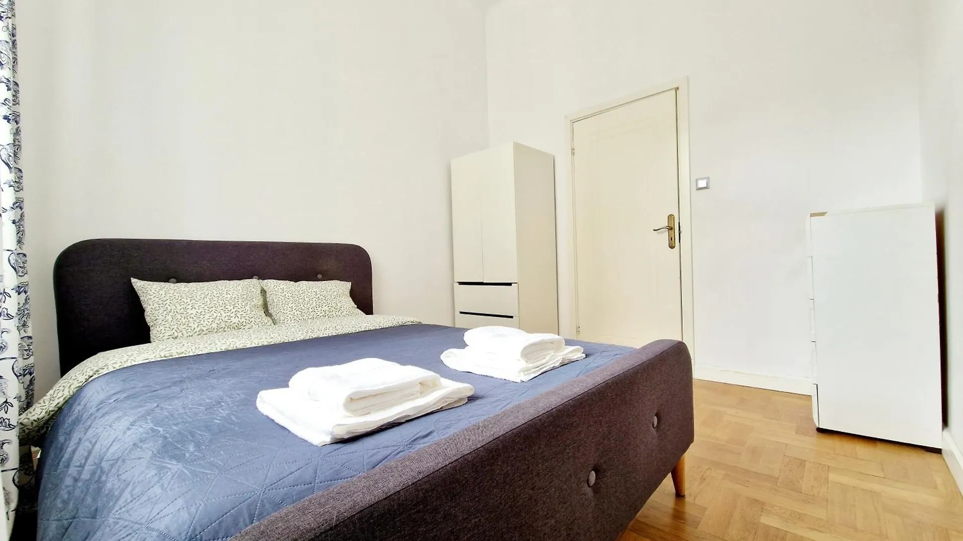 J&W Apartments Elektoralna Cozy Flat Warsaw