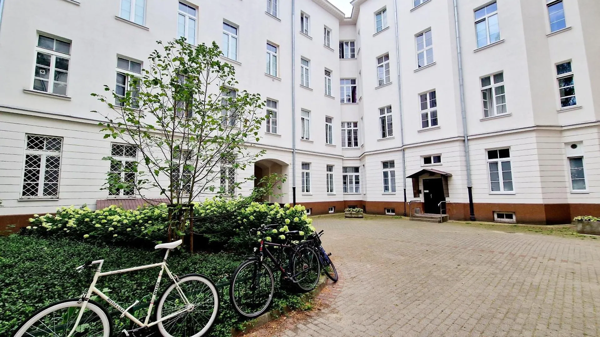 J&W Apartments Elektoralna Cozy Flat Warsaw 0*,  Poland